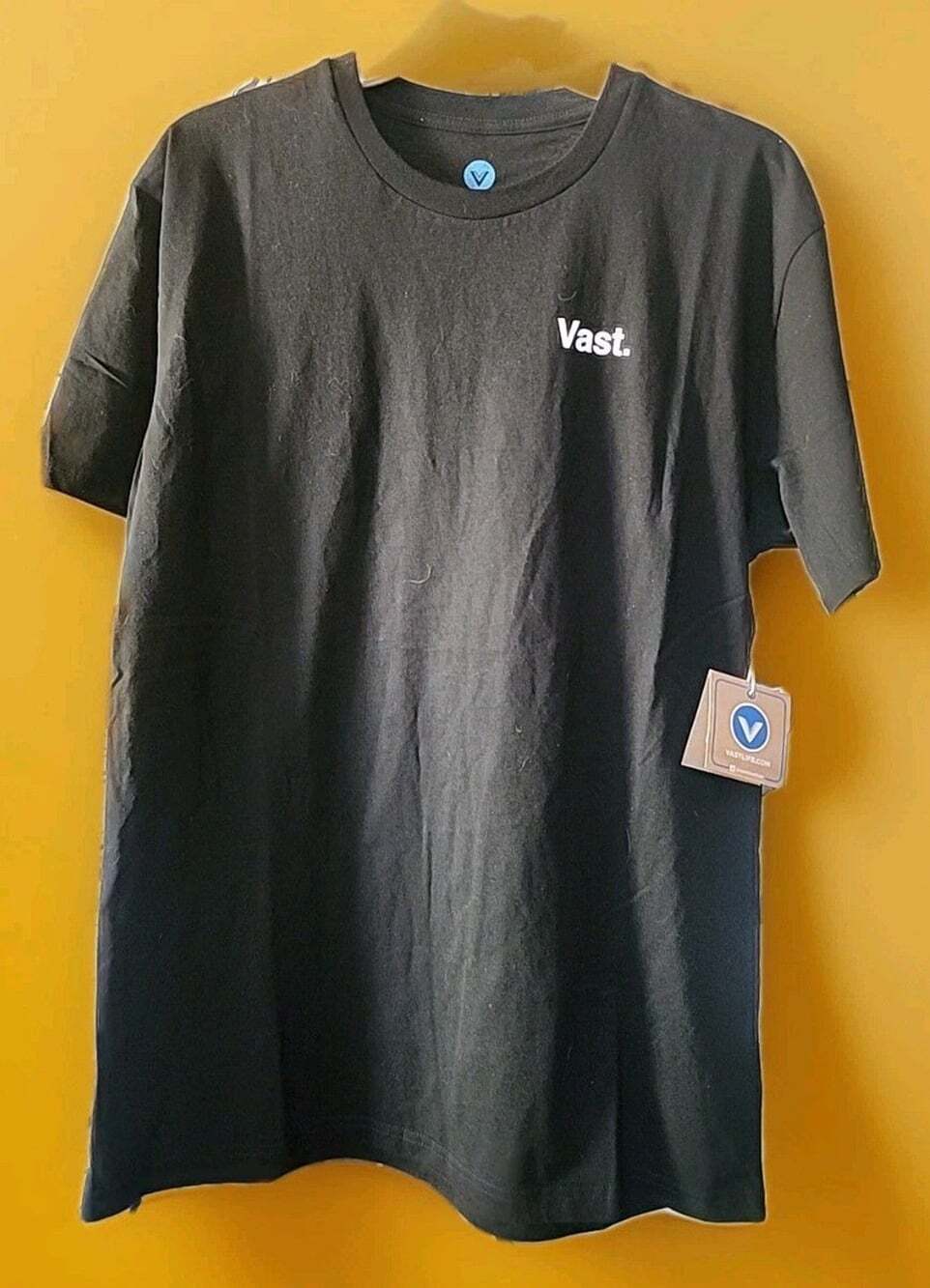 VAST LIFE Graphic T-Shirt Medium White Letters NWT Mens SURFING B15 Streetwear